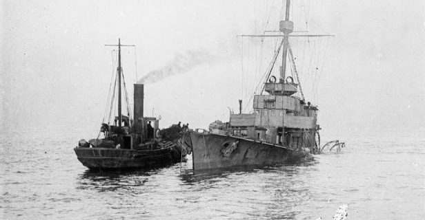 HMS Arethusa (1913) mined cr FI